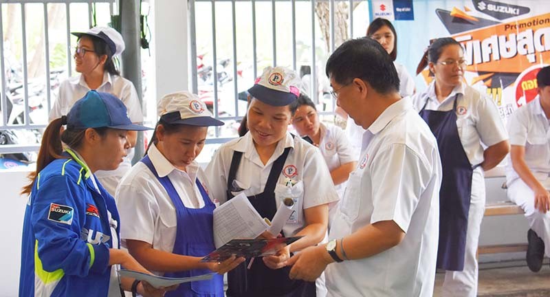 บริษัท THAI SUZUKI MOTOR CO.,LTD. เปิดบูธจัดแสดงรถจักรยานยนต์ ที่ บริษัท พี ควอลิตี้ แมชชีน พาร์ท จำกัด พร้อมให้พนักงาน ได้สัมผัสอย่างใกล้ชิด และสามารถเป็นเจ้าของได้อย่างง่ายดาย เมื่อวันที่ 9 -10 สิงหาคม 2561